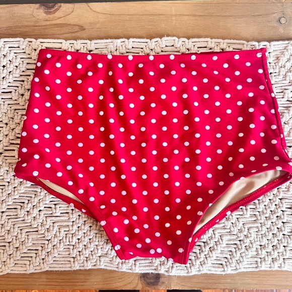 Red Dolly Vintage swim bottoms - Picture 3 of 8